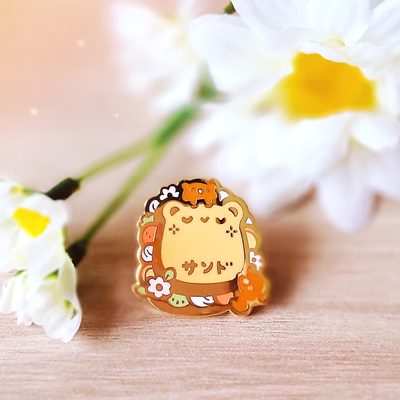 Daydreamers Enamel Pin: Teddybear Sando